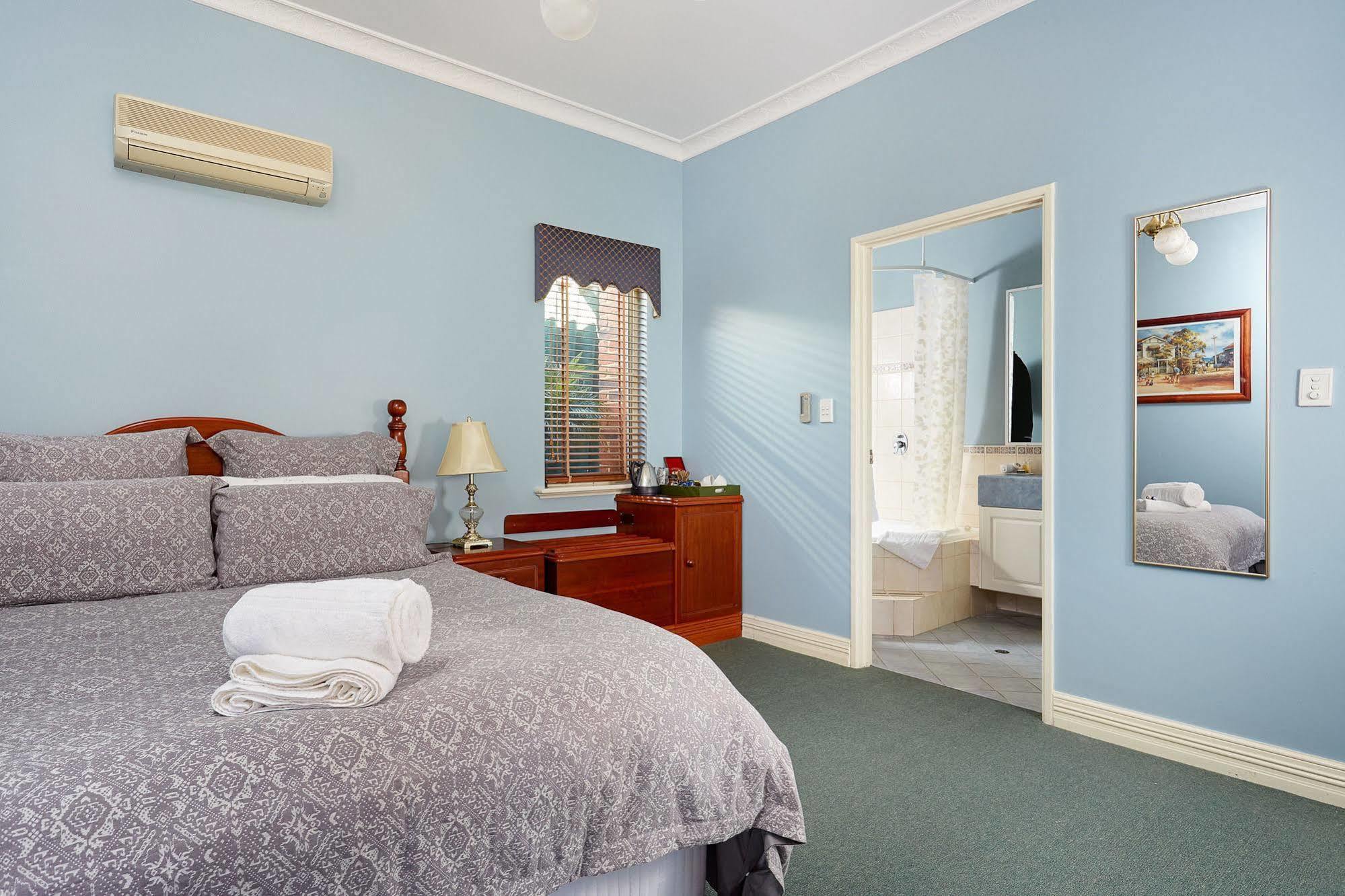 Durham Lodge Bed & Breakfast Perth Exteriör bild